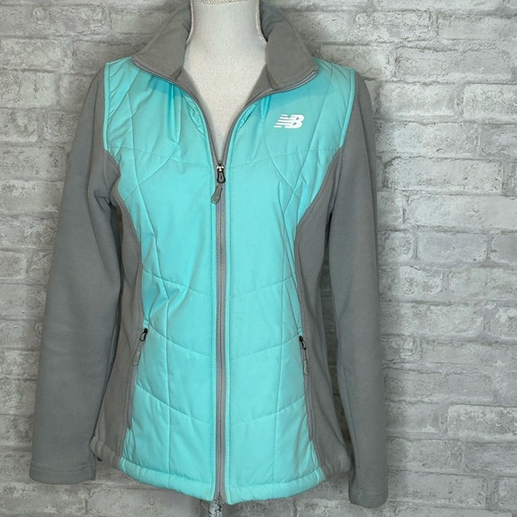 New Balance Jackets & Blazers - New Balance mint green and gray fleece zip front jacket size M